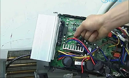 南阳市美的空调电话是多少